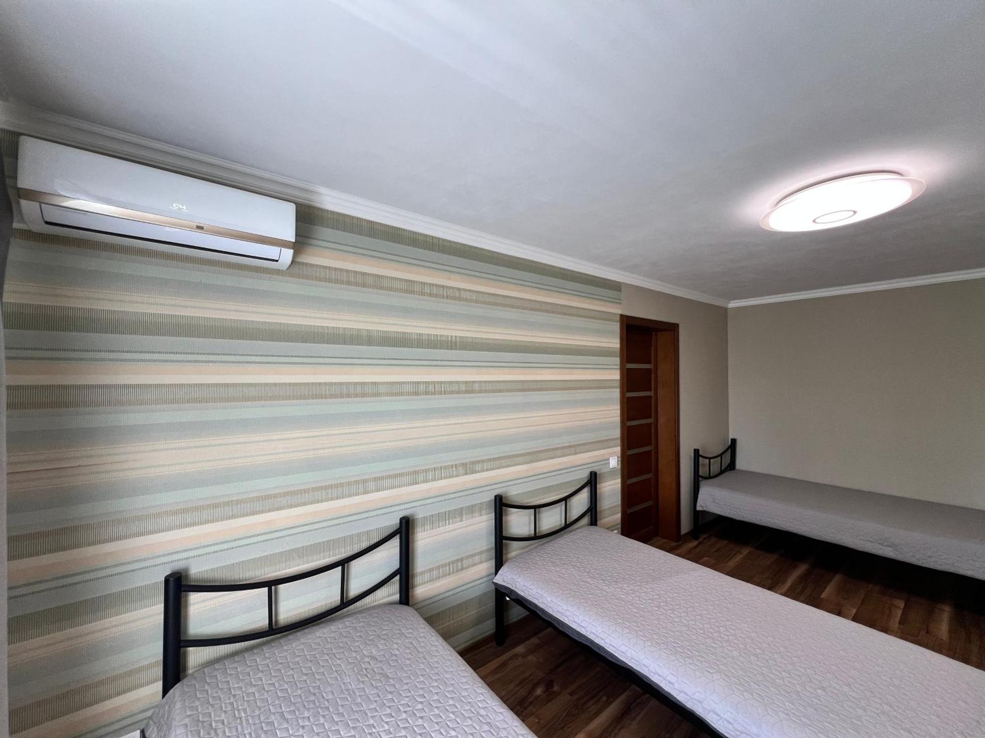Hotel Seven Vyshneve Exterior foto