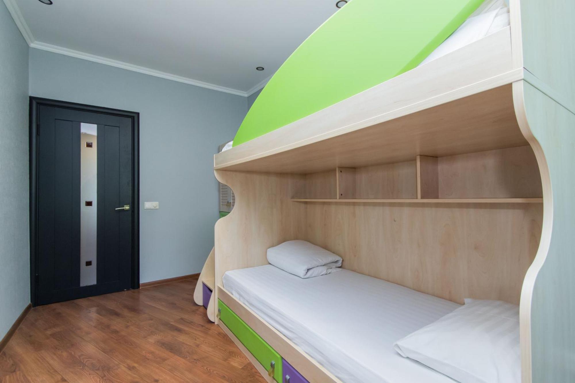 Hotel Seven Vyshneve Exterior foto